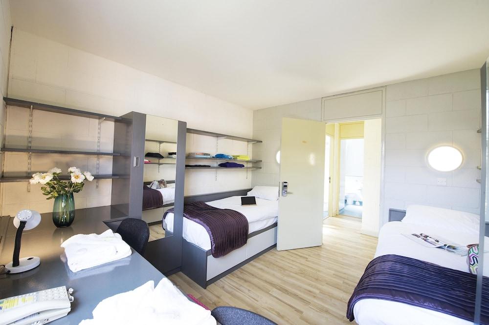 Corrib Village Rooms University Of Γκάλγουεϊ Εξωτερικό φωτογραφία