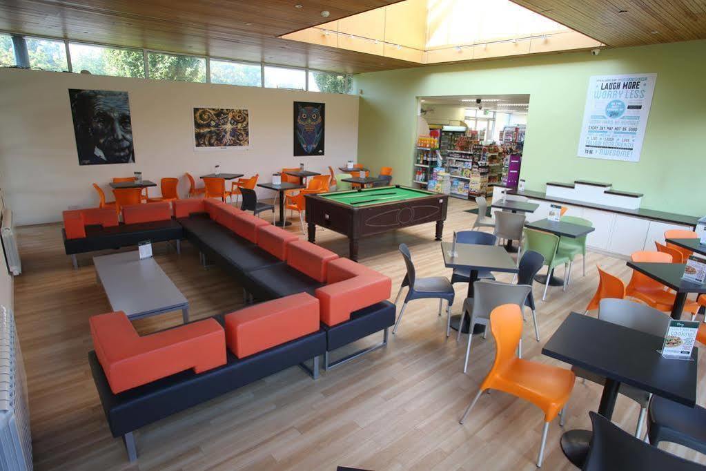Corrib Village Rooms University Of Γκάλγουεϊ Εξωτερικό φωτογραφία