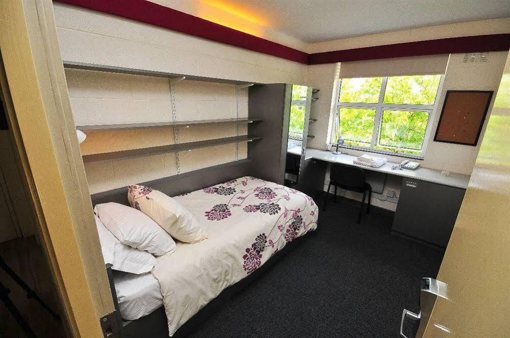 Corrib Village Rooms University Of Γκάλγουεϊ Εξωτερικό φωτογραφία